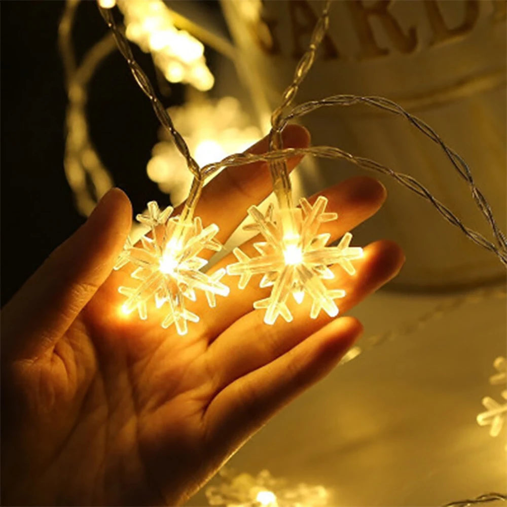 Runtowo Christmas Snowflake String Lights