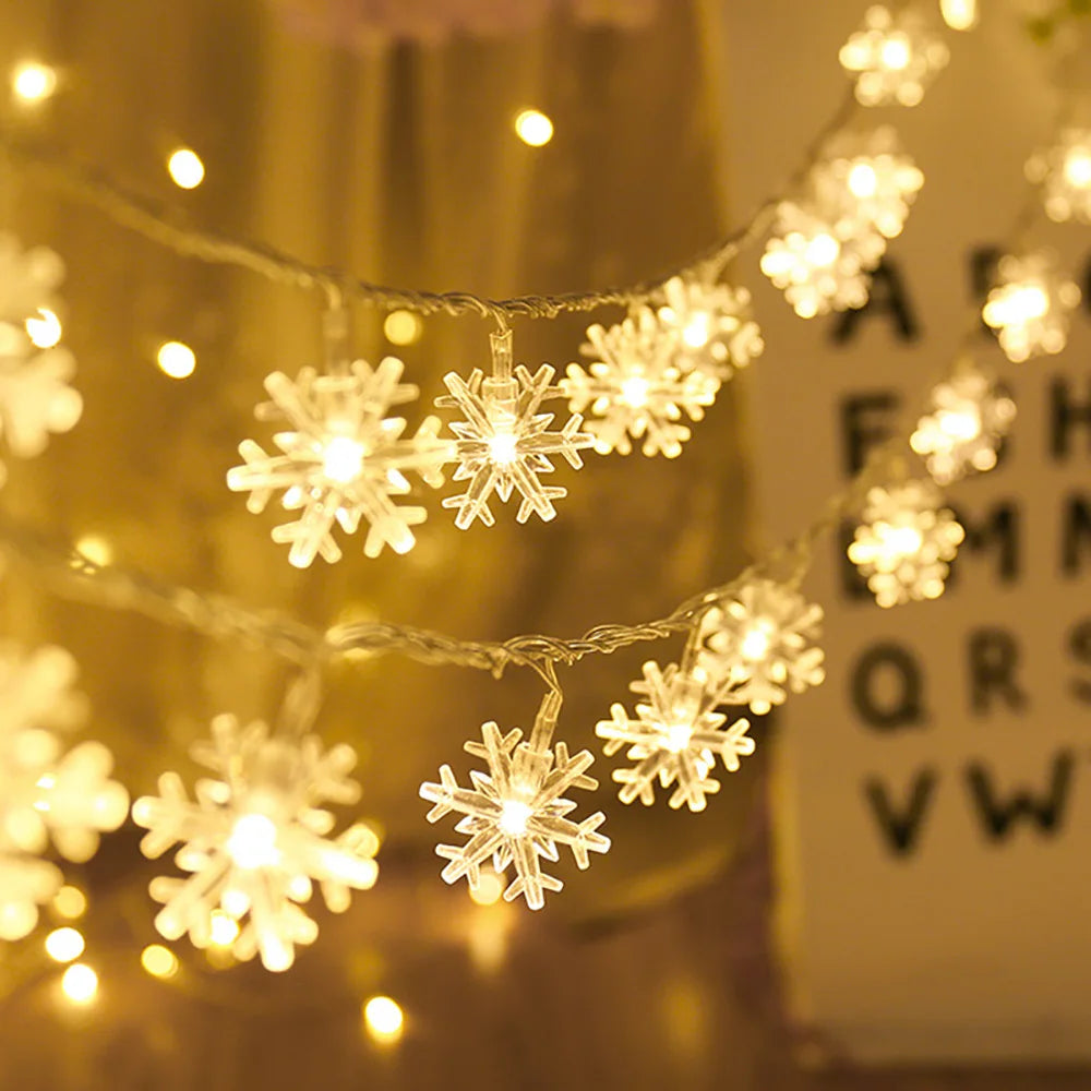 Runtowo Christmas Snowflake String Lights