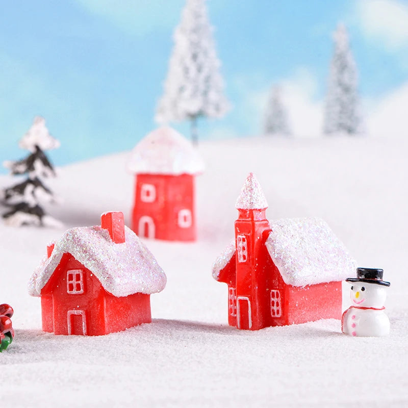 Snowy Cottage Village Figurines