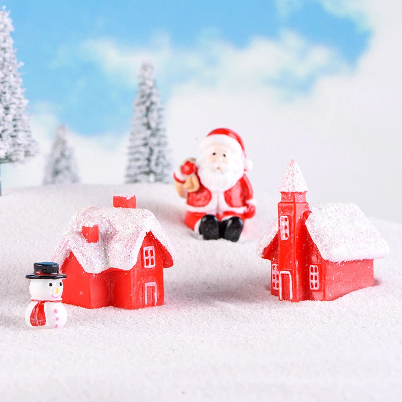 Snowy Cottage Village Figurines